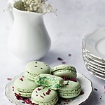 French Buttercream Macarons heather-barnes-l9Ugo0XcGWw-unsplash (1)
