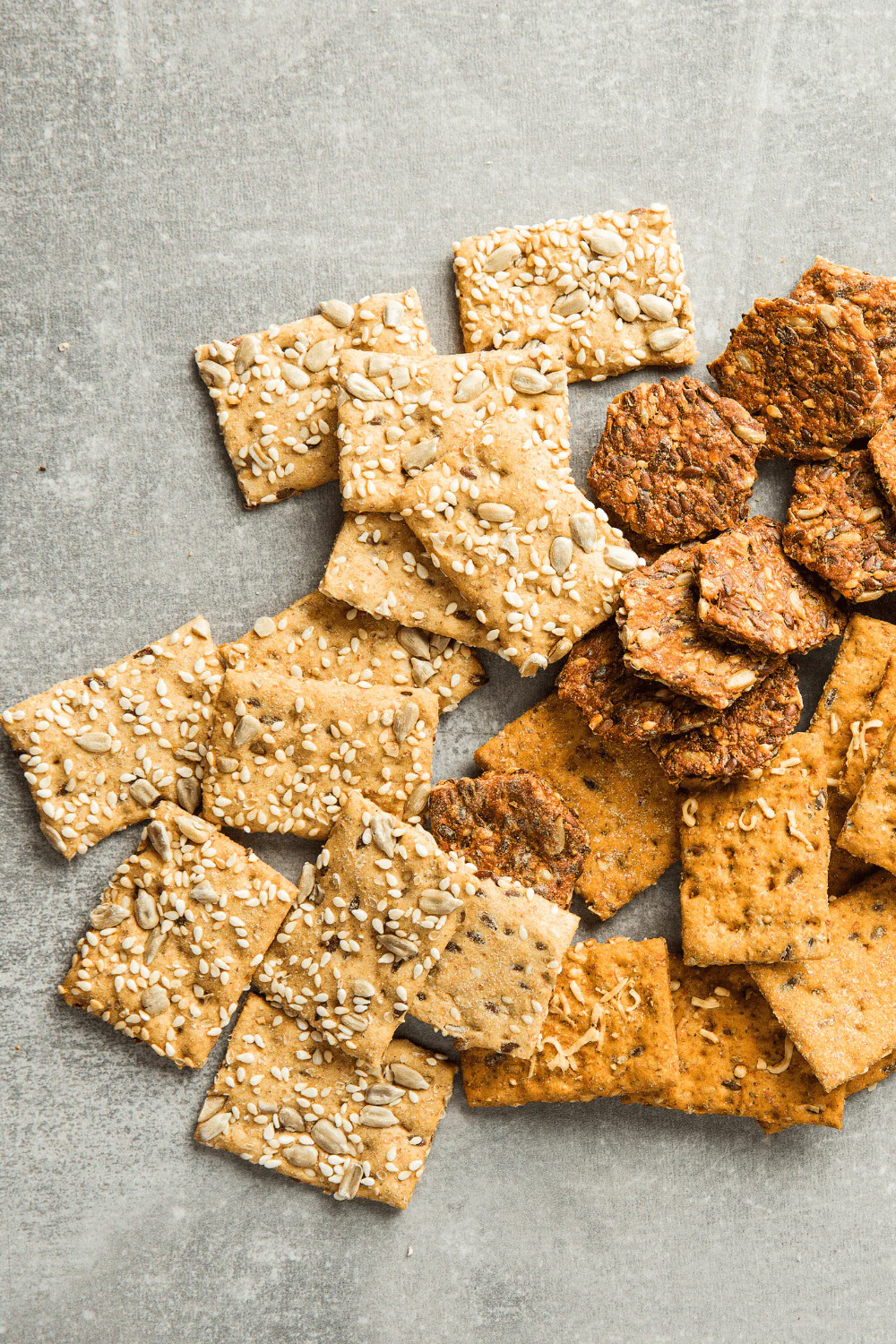 Craving Crunch Without Carbs? Whip Up These Keto Crackers in 10 Minutes! (2 Ingredients!) low-carb-crackers