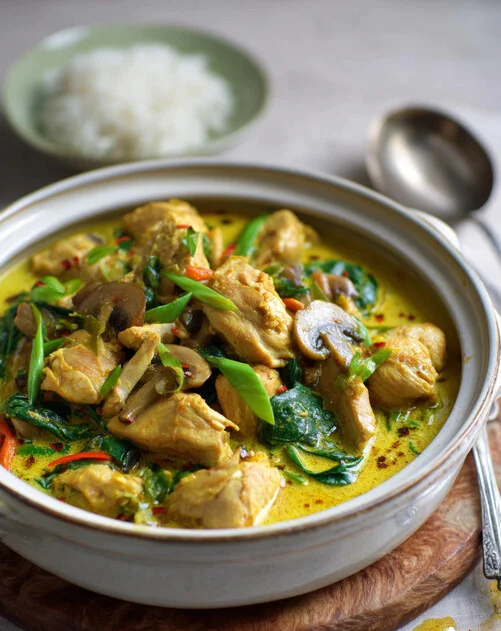 Creamy Turmeric Coconut Chicken Recipe