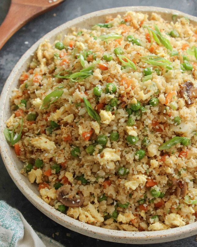 Read more about the article Easy Low-Carb Cauliflower Fried Rice (Your Go-To Healthy Takeout Fakeout!)