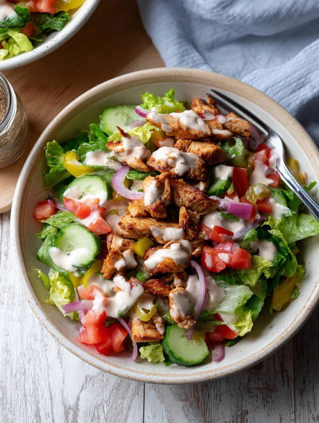 Read more about the article Shawarma Chicken Bowl (My Answer to the “Sad Salad”)
