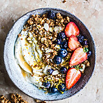 The Ultimate 5-Minute Bright Morning Greek Yogurt Granola Parfait: Your Recipe for Brighter Mornings! Greek Yogurt Granola Parfait (1)
