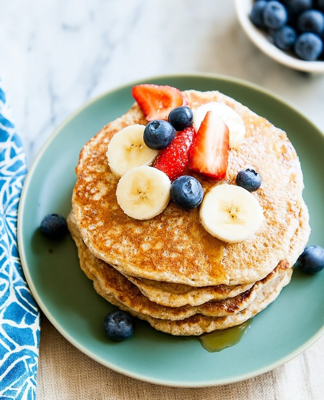 Hearty Whole Wheat Power Pancakes: Your New Weekend Favorite!